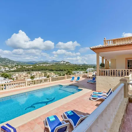 Bellissima Villa *